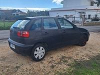 Usado Seat Ibiza 60 HP (44 kW) 2000 Sedan