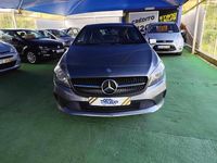 Usado Mercedes A180 109 HP (80 kW) 2016 Cinzento Citadino