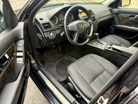 Usado Mercedes C220 Elegance 170 HP (125 kW) 2007 Sedan