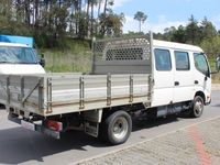 usado Toyota Dyna 3.0 D-4D M35/33 CAB/TRIPLA // 99.000 Km´s // 144CV