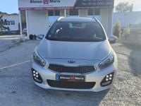 Usado Kia Ceed 136 HP (100 kW) 2018 Cinzento Citadino