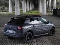 Usado Citroën C4 Cactus 114 HP (83 kW) 2014 Cinzento Citadino