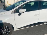 Usado Renault Clio IV 90 HP (66 kW) 2017 Branco Citadino