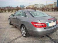 Usado Mercedes E350 292 HP (214 kW) 2010 Cinzento Coupé