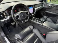 Usado Volvo V60 R-Design 340 HP (250 kW) 2020 Cinza Carrinha