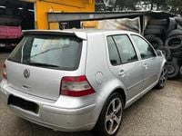 Usado VW Golf IV 116 HP (85 kW) 2001 Cinzento Citadino