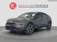 Usado Citroën e-C4 Feel 100 kW (136 HP) 2023 Preto Sedan