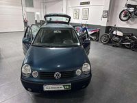 Usado VW Polo Highline 65 HP (47 kW) 2002 Verde Citadino