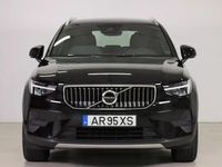 Usado Volvo XC40 Momentum 262 HP (192 kW) 2022 Preto SUV