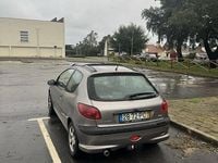 Usado Peugeot 206 75 HP (55 kW) 2000