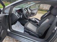 Usado Seat Ibiza Sport 75 HP (55 kW) 2012 Coupé