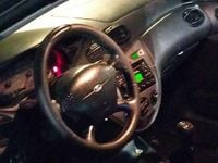 Usado Ford Focus 90 HP (66 kW) 2002