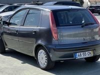 Usado Fiat Punto 75 HP (55 kW) 1999 Sedan