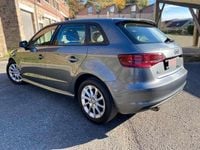 Usado Audi A3 Premium 110 HP (80 kW) 2015 Cinzento