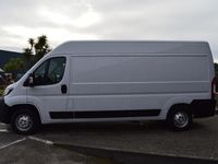 Usado Peugeot Boxer 140 HP (102 kW) 2021 Branco Van