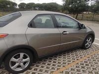 Usado Honda Civic 83 HP (61 kW) 2007 Cinzento Citadino