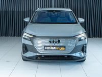 Usado Audi Q4 e-tron 150 kW (204 HP) 2022 Cinzento SUV