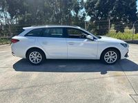 Usado Seat Leon 150 HP (110 kW) 2024 Branco Citadino