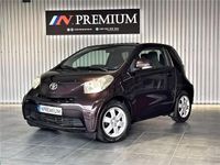 Usado Toyota iQ 68 HP (50 kW) 2009 Vermelho Citadino