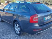 Usado Skoda Octavia Scout 4x4 140 HP (102 kW) 2009 Cinza Carrinha