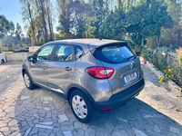 Usado Renault Captur 90 HP (66 kW) 2013 Antracite SUV