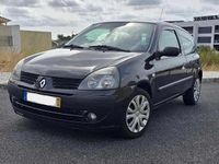 Usado Renault Clio II 82 HP (60 kW) 2005 Preto Citadino