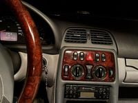 Usado Mercedes CLK200 192 HP (141 kW) 2000