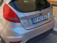 Usado Ford Fiesta 68 HP (50 kW) 2009 Cinzento Citadino