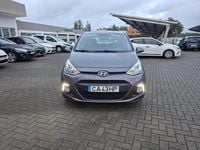 Usado Hyundai i10 Style 84 HP (61 kW) 2016 Cinzento Citadino