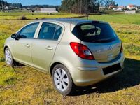 Usado Opel Corsa 75 HP (55 kW) 2009 Sedan