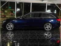 Usado Mercedes C200 136 HP (100 kW) 2015 Azul Carrinha