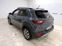Usado Kia Stonic 100 HP (73 kW) 2021 Laranja SUV