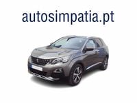 Usado Peugeot 3008 120 HP (88 kW) 2018 Cinzento Citadino