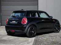 Usado Mini Cooper 116 HP (85 kW) 2016 Preto Citadino