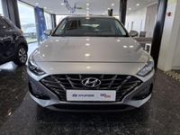 Usado Hyundai i30 Style 120 HP (88 kW) 2023 Shimmering silver (metalizado)