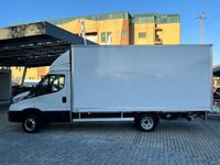 usado Iveco Daily Outro