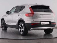 Usado Volvo XC40 163 HP (119 kW) 2025 Prateado SUV