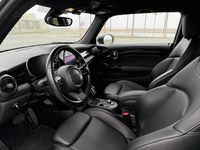 Usado Mini Cooper SE Hatch 135 kW (184 HP) 2021 Preto Citadino