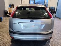 Usado Ford Focus 110 HP (80 kW) 2005 Sedan