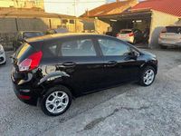 Usado Ford Fiesta 75 HP (55 kW) 2013 Preto Citadino