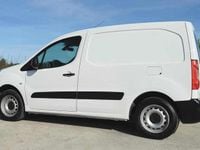 Usado Citroën Berlingo 100 HP (73 kW) 2016 Branco Monovolume