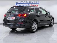 Usado Opel Astra Executive 110 HP (80 kW) 2016 Preto Carrinha