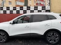 Usado Renault Kadjar Black Edition 140 HP (102 kW) 2022 Branco SUV