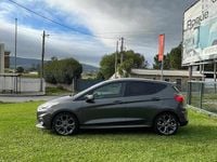Usado Ford Fiesta ST-Line 100 HP (73 kW) 2018 Cinzento Citadino
