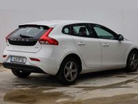 Usado Volvo V40 Kinetic 120 HP (88 kW) 2017 614  branco gelo Carrinha