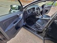 Usado Volvo XC60 163 HP (119 kW) 2011 Preto SUV