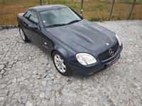 Usado Mercedes SLK200 192 HP (141 kW) 1998 Azul Cabrios