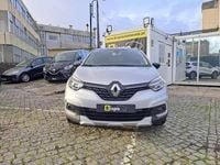 Usado Renault Captur 90 HP (66 kW) 2019 Cinzento SUV