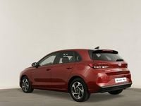 Usado Hyundai i30 Style 101 HP (74 kW) 2024 Vermelho