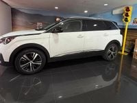 Usado Peugeot 5008 Allure 120 HP (88 kW) 2018 Branco SUV